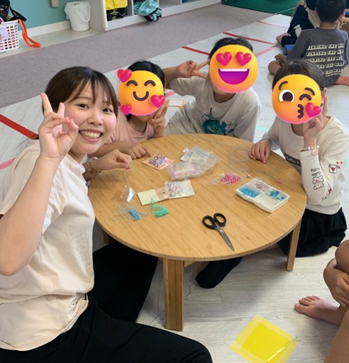 オハイ女子👧で仲良くビーズ飾り作り💍
